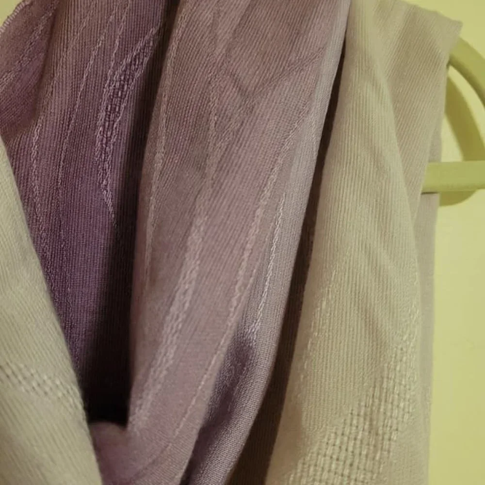 Merino Wool Fashion Scarf (Ivory & Purple) with Tassels (EUC; never worn)